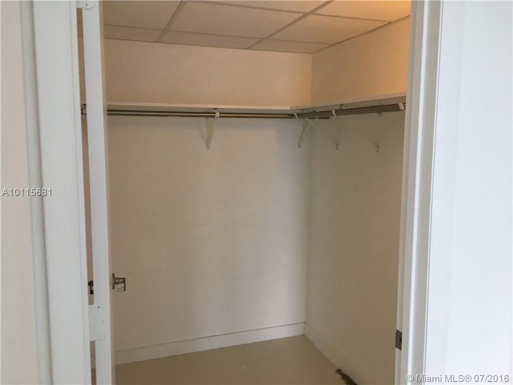 Icon Brickell Two Condo - Residential Lease