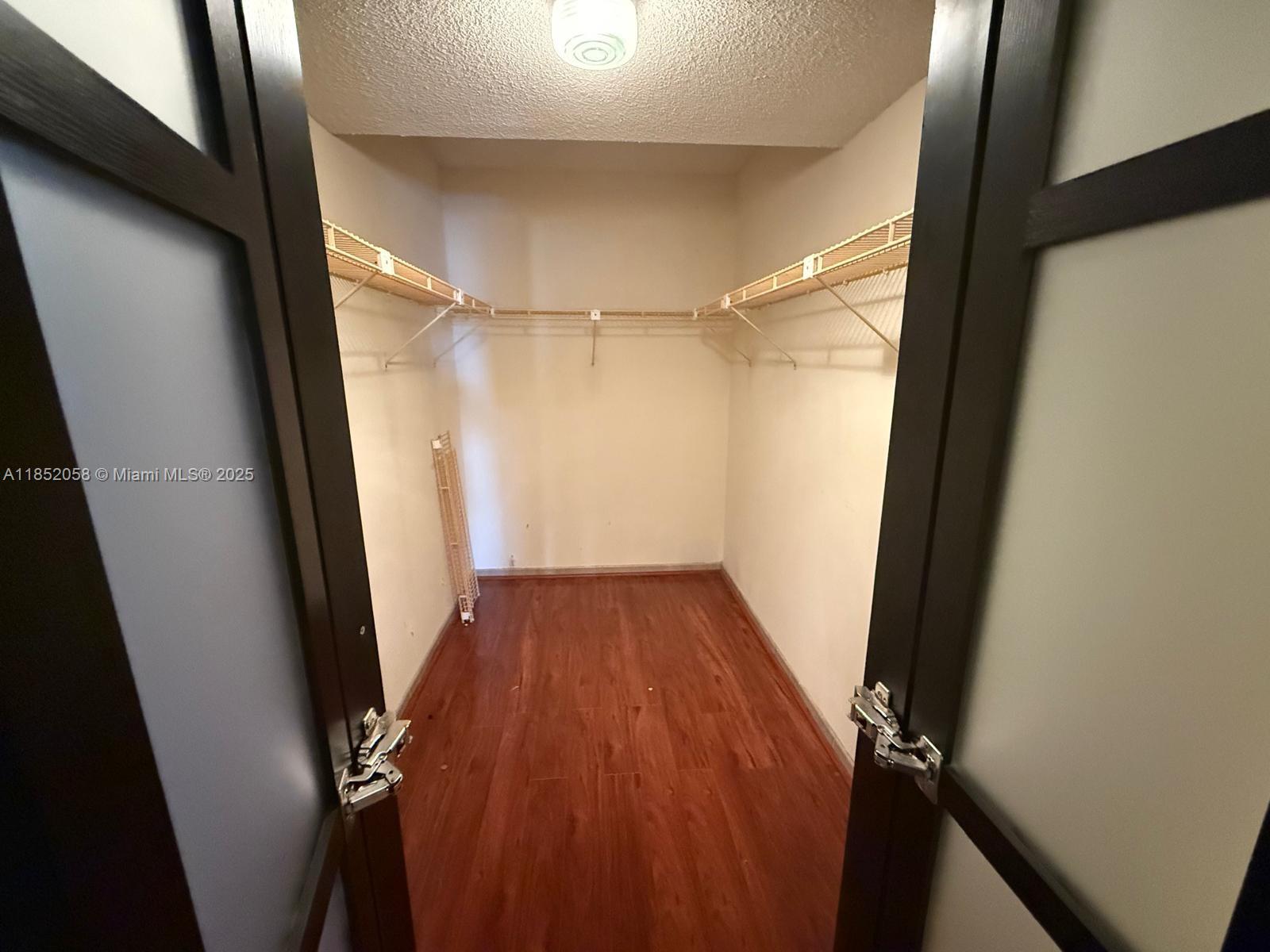 ALLINGTON TOWERS NORTH CO - Residential