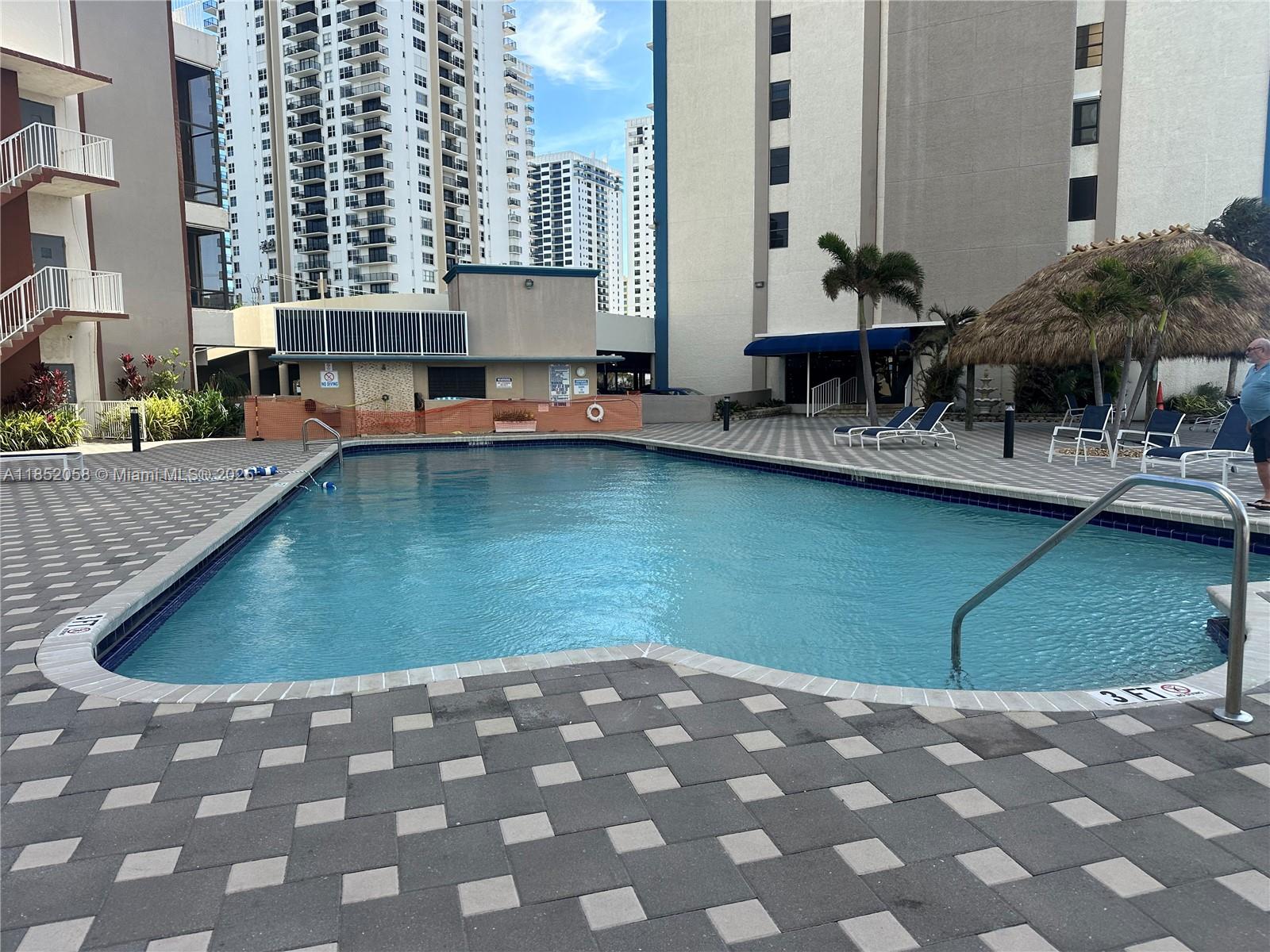 ALLINGTON TOWERS NORTH CO - Residential