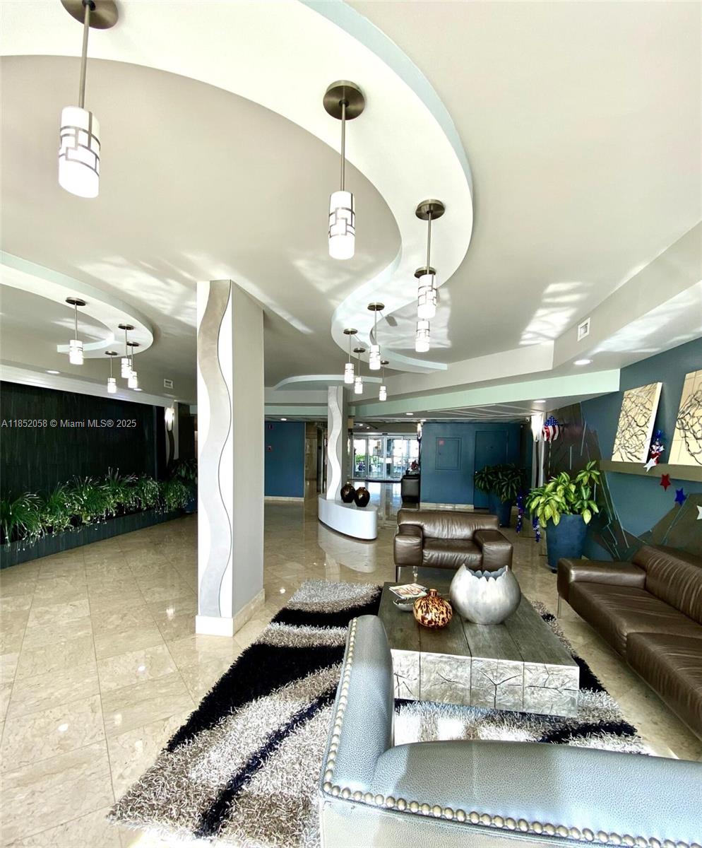 ALLINGTON TOWERS NORTH CO - Residential