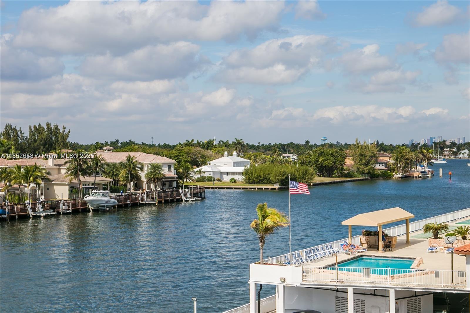 ALLINGTON TOWERS NORTH CO - Residential