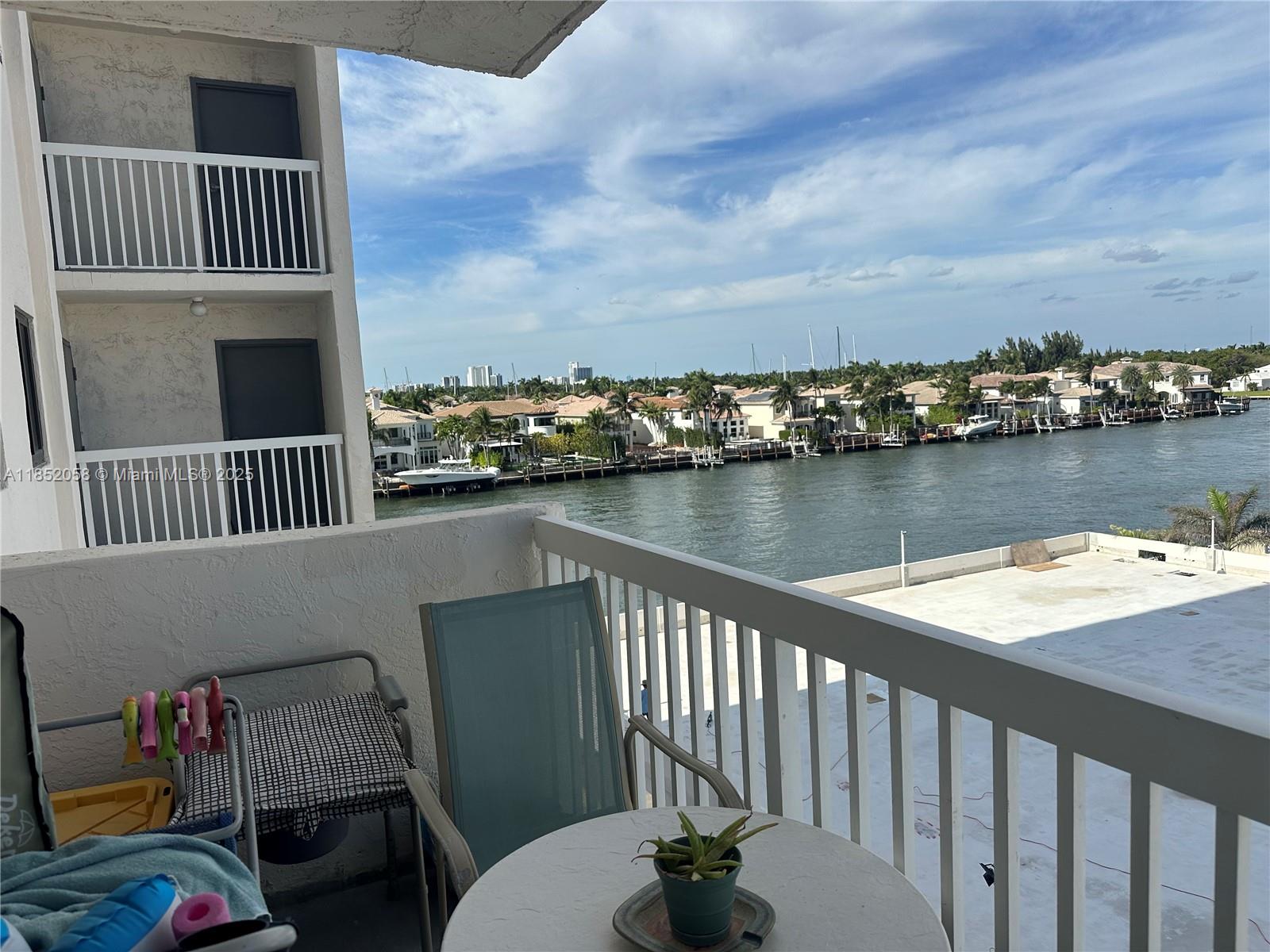 1500 S Ocean Dr 5G