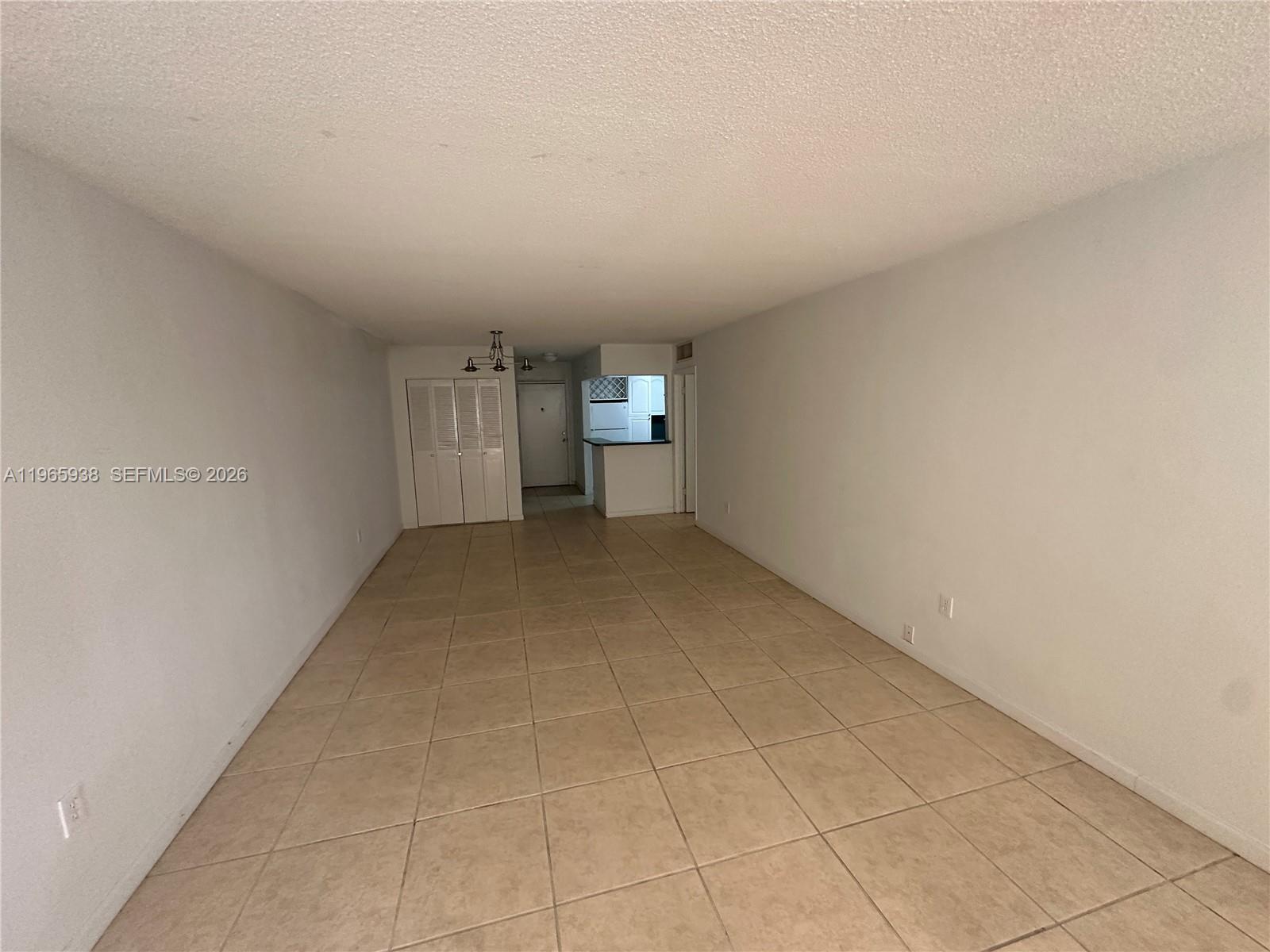 12590 CORONADO TOWERS CON - Residential