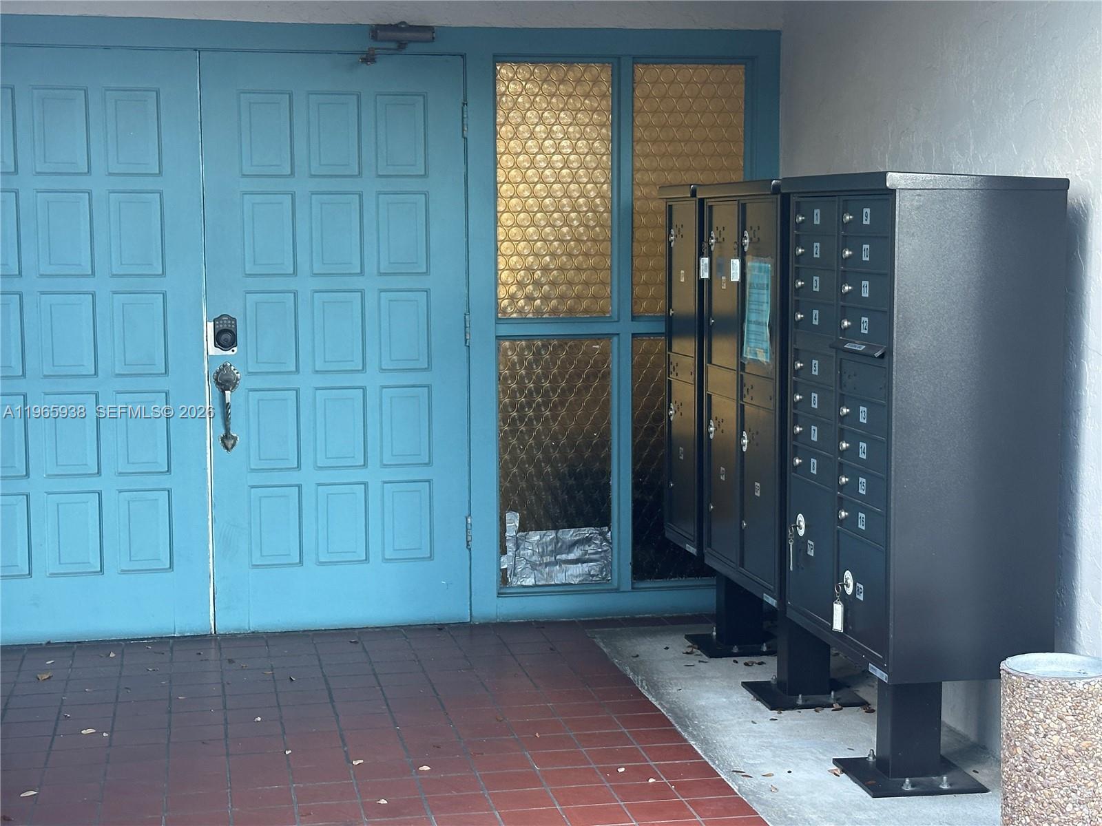 12590 CORONADO TOWERS CON - Residential