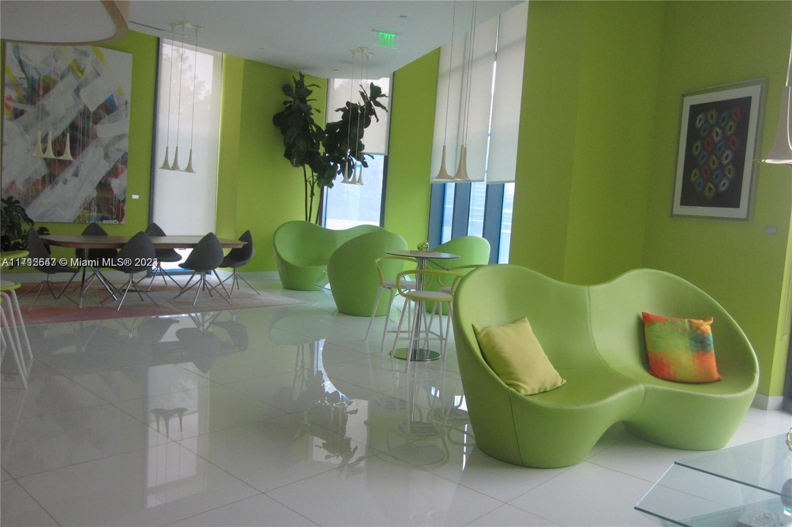 PARAISO BAYVIEWS CONDO - Residential