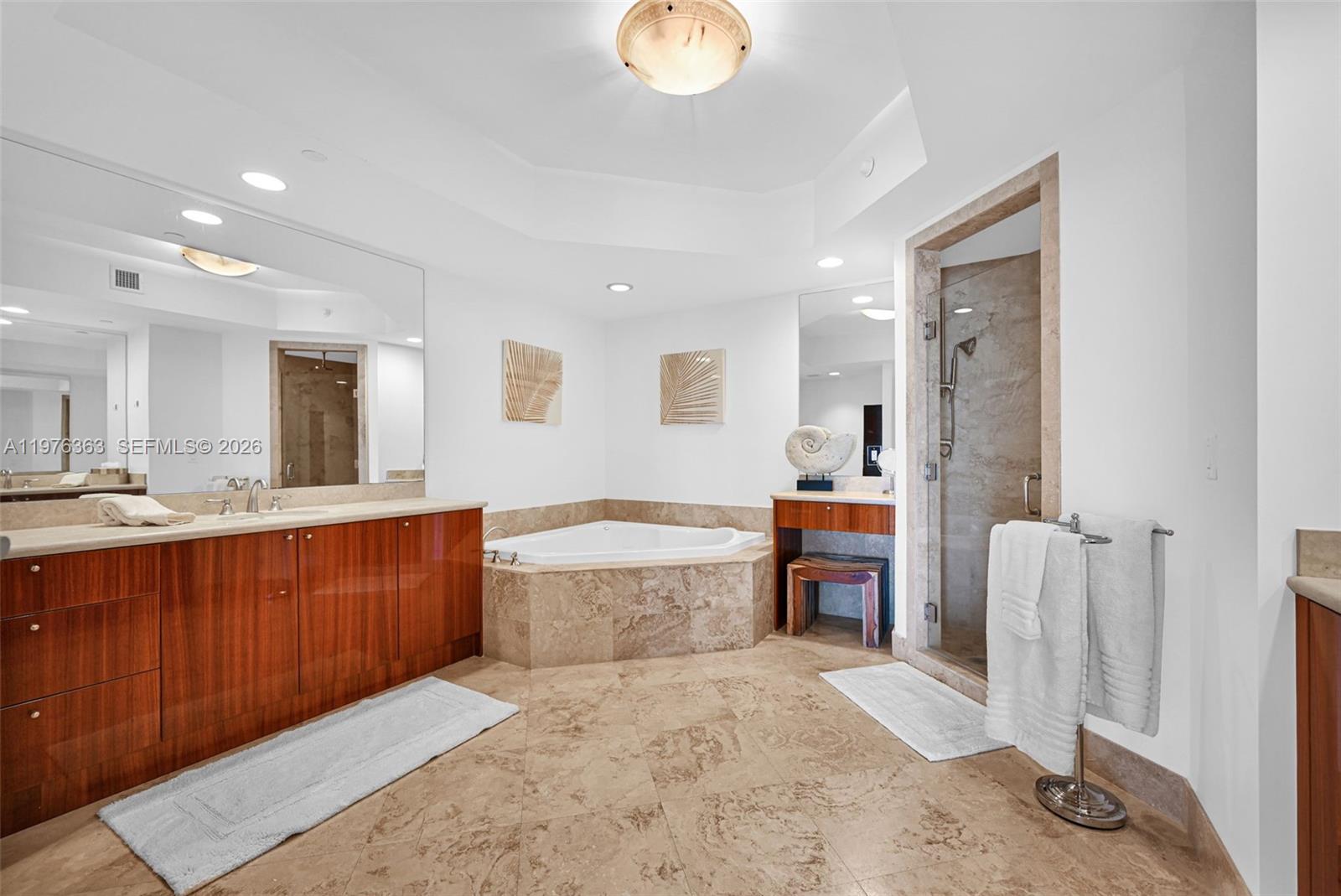 2700 NORTH OCEAN CONDO - Residential