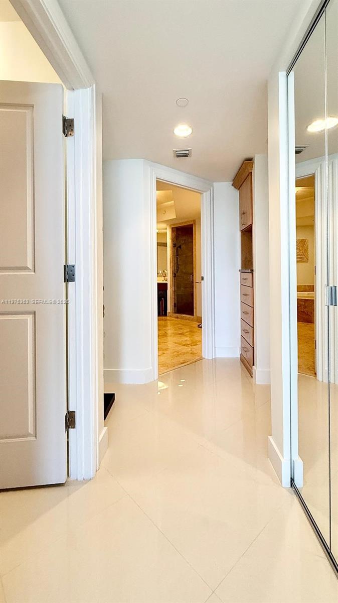 2700 NORTH OCEAN CONDO - Residential