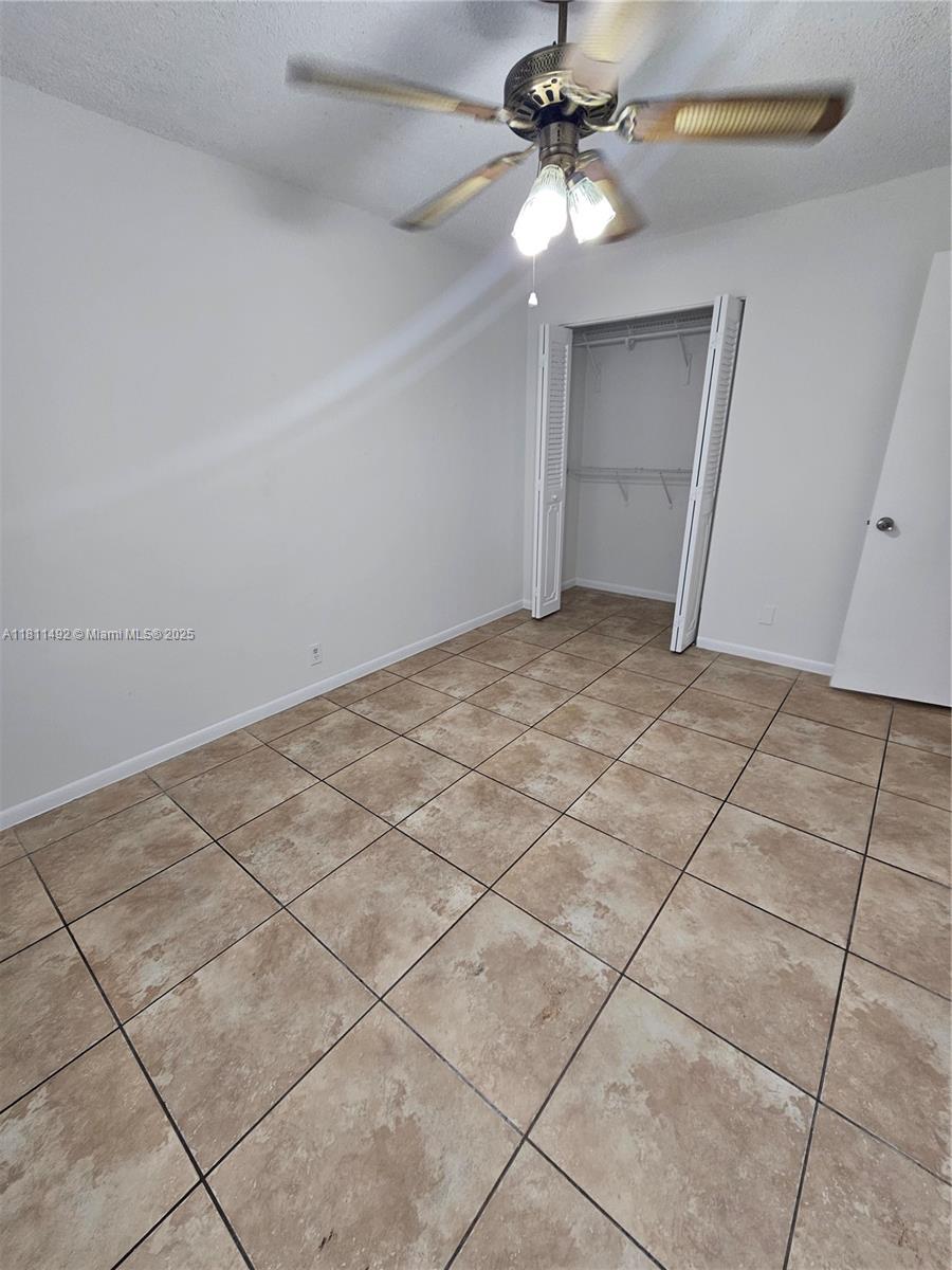 SOUTH LAKE VILLAS CONDO - Residential