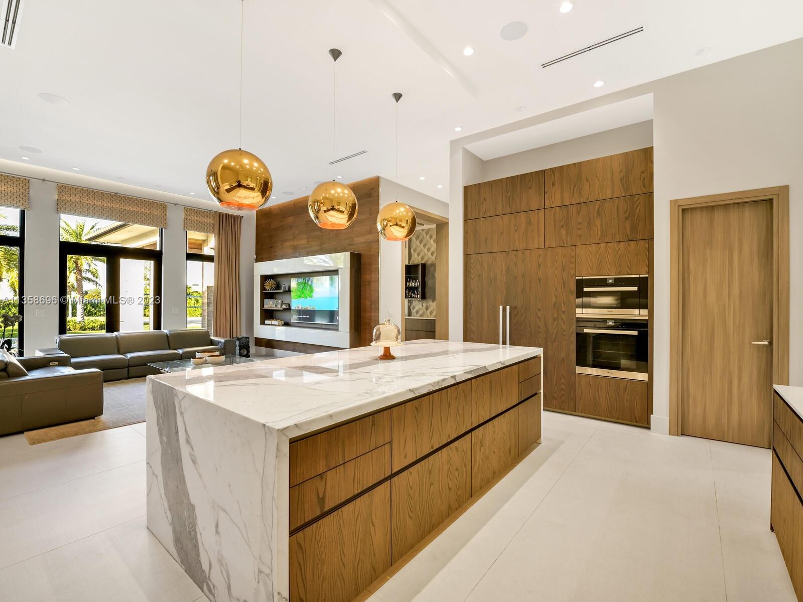 FLORIDA FRUIT LAND COMPAN - Residential