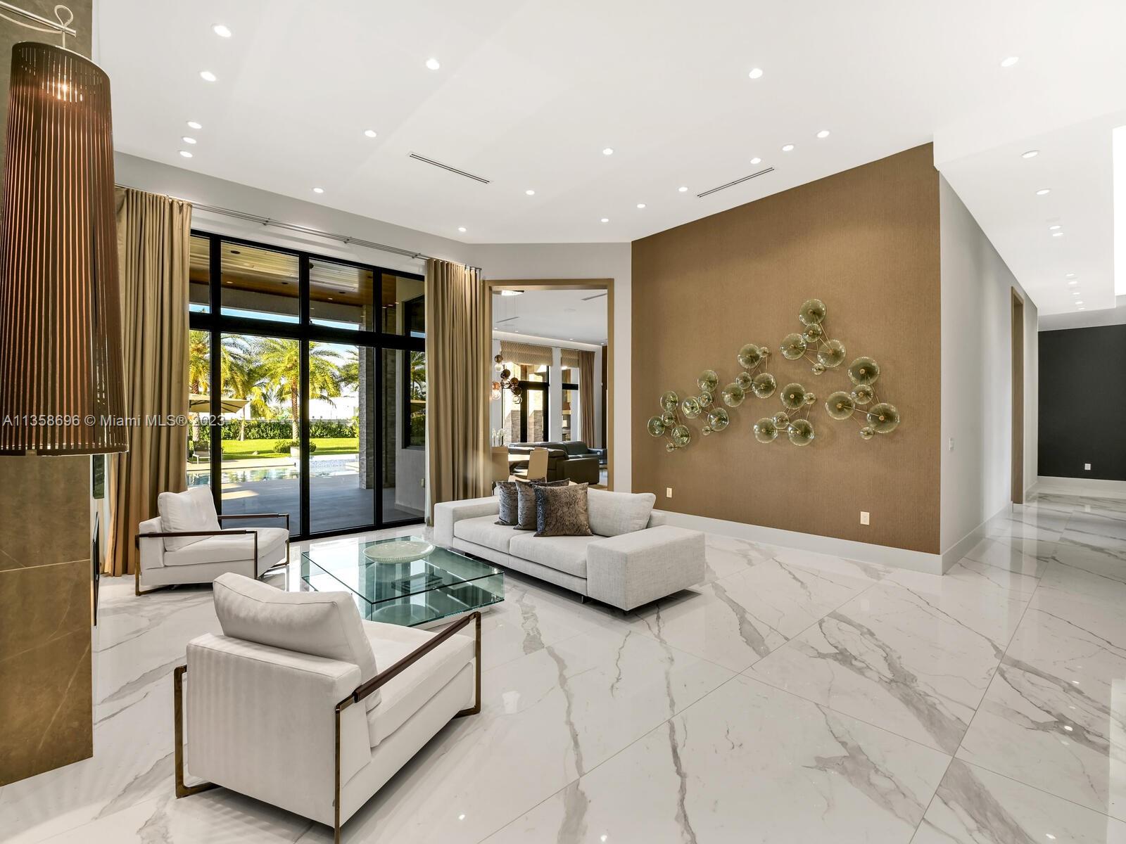 FLORIDA FRUIT LAND COMPAN - Residential