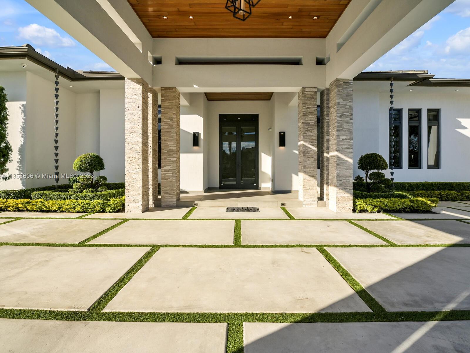 FLORIDA FRUIT LAND COMPAN - Residential