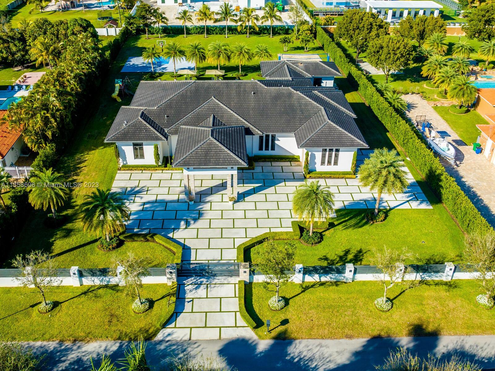 FLORIDA FRUIT LAND COMPAN - Residential