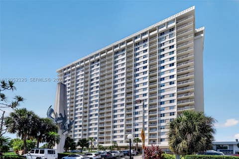 Photo of 300 Bayview Dr #916, Sunny Isles Beach, FL 33160 (MLS # A12052120)