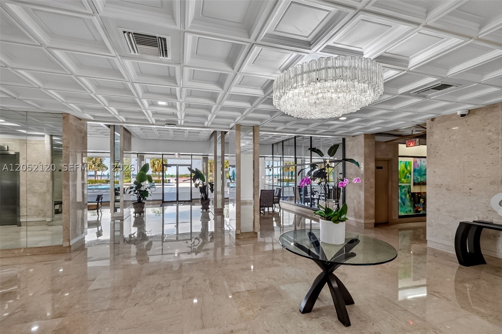 300 Bayview Dr 916