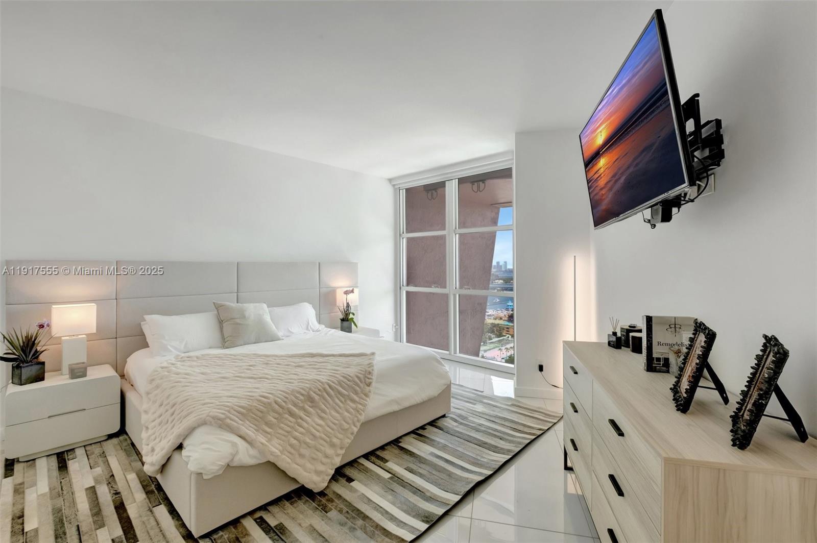 PORTOFINO TOWER CONDO - Residential Lease