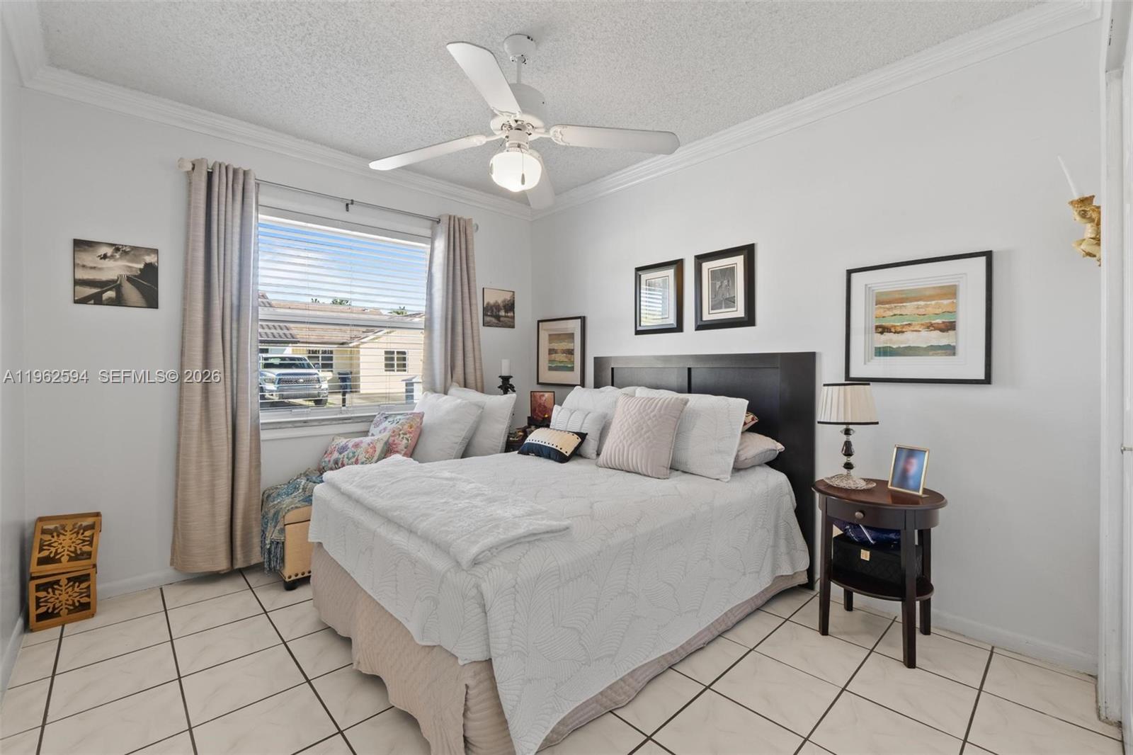 BIRD LAKES TOWNHOUSE SEC - Residential