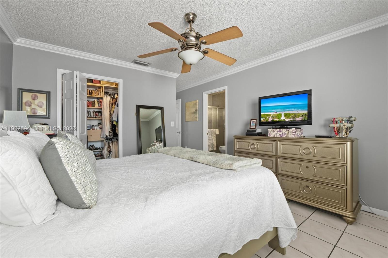 BIRD LAKES TOWNHOUSE SEC - Residential