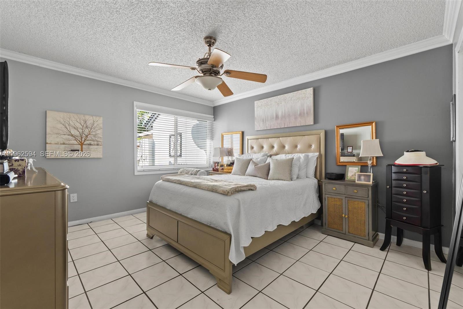 BIRD LAKES TOWNHOUSE SEC - Residential