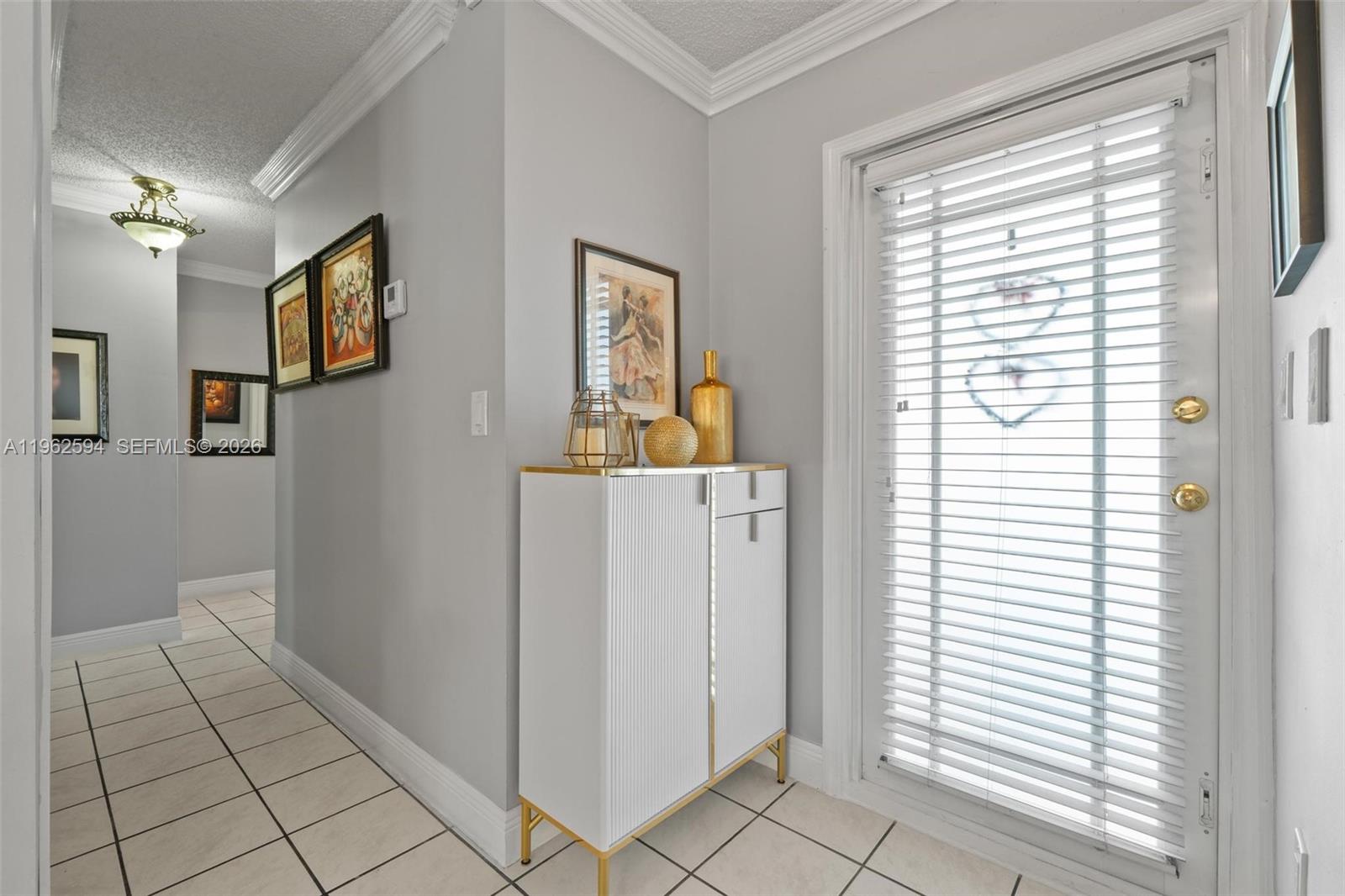 BIRD LAKES TOWNHOUSE SEC - Residential