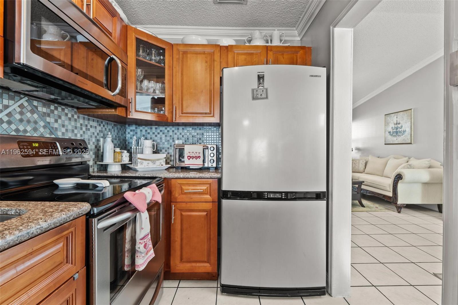 BIRD LAKES TOWNHOUSE SEC - Residential