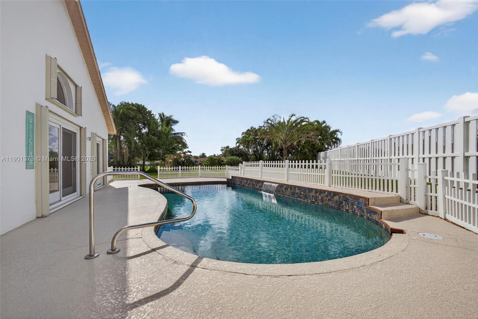 CRESTWOOD UNIT 1 PL 4 - Residential