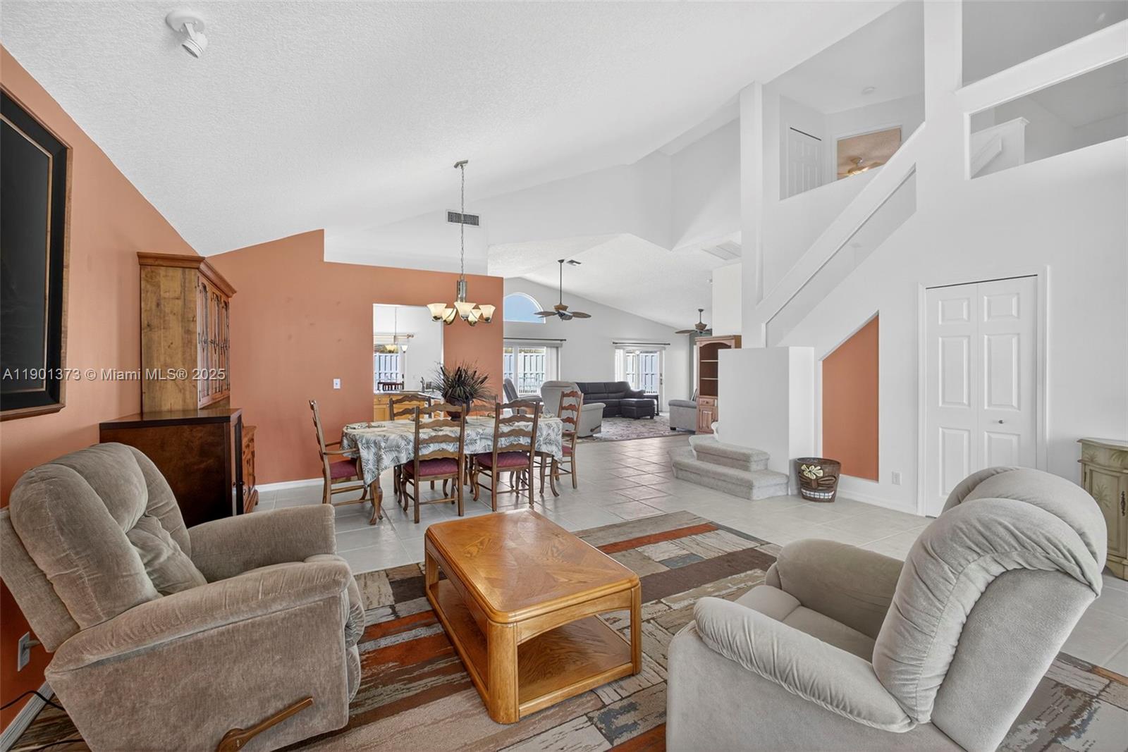 CRESTWOOD UNIT 1 PL 4 - Residential