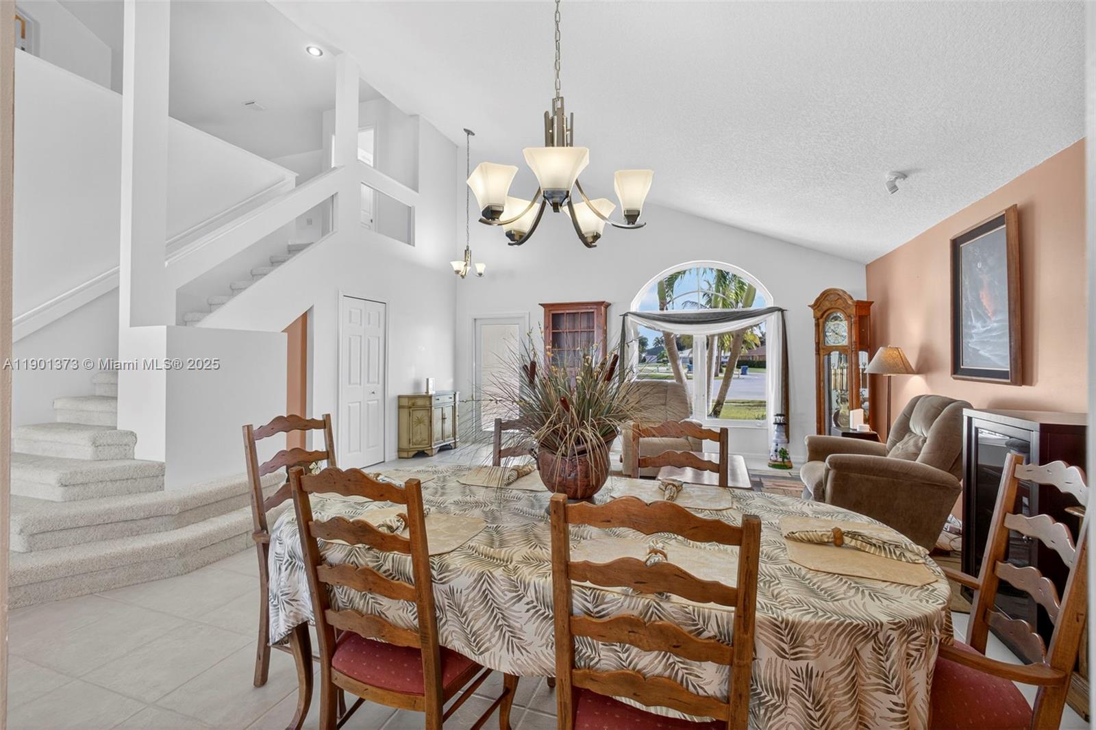CRESTWOOD UNIT 1 PL 4 - Residential