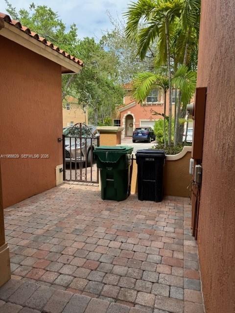 EGRET LAKES ESTATES SEC 2 - Residential Lease