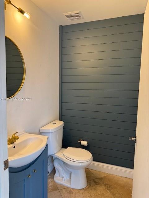 EGRET LAKES ESTATES SEC 2 - Residential Lease