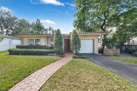 Photo of 1530 Catalonia Ave, Coral Gables, FL 33134 (MLS # A11933552)