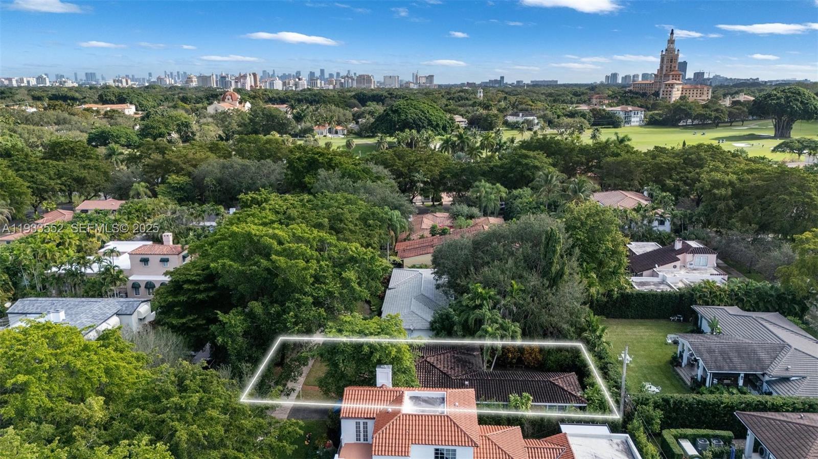 CORAL GABLE COUNTRY CLUB - Residential