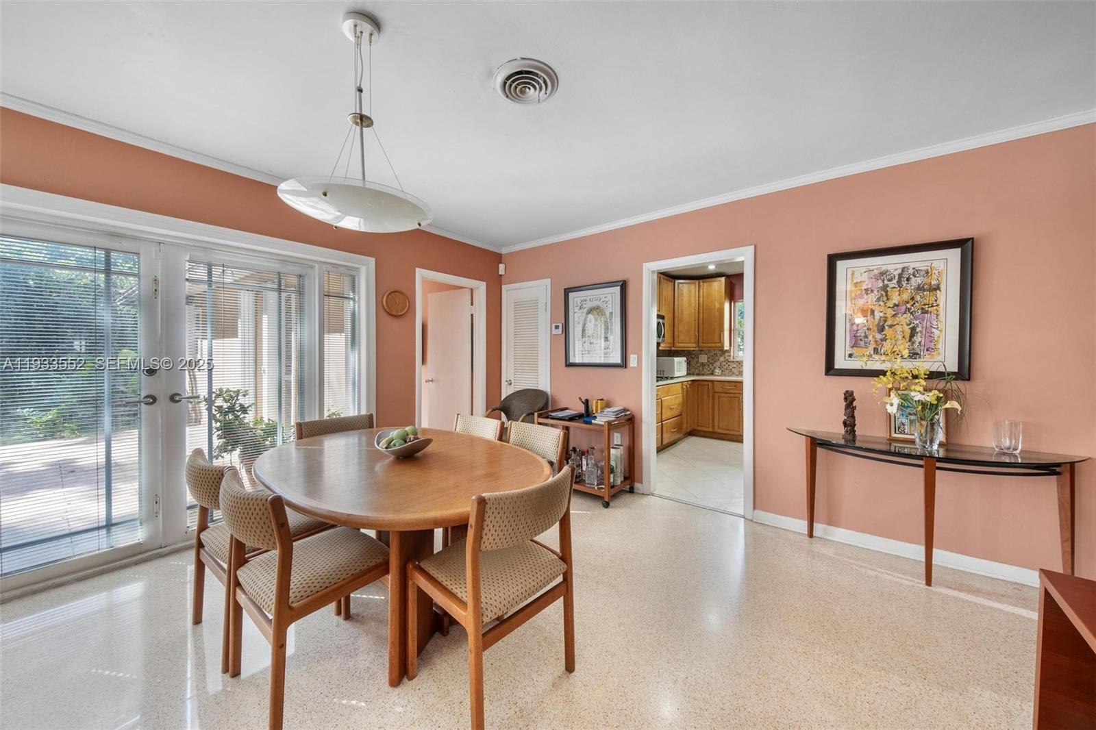 CORAL GABLE COUNTRY CLUB - Residential