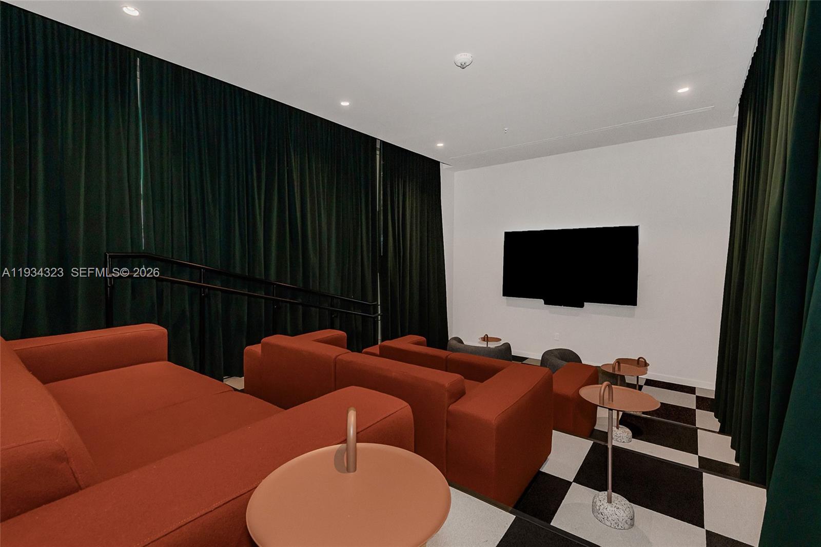 The Crosby - Residential