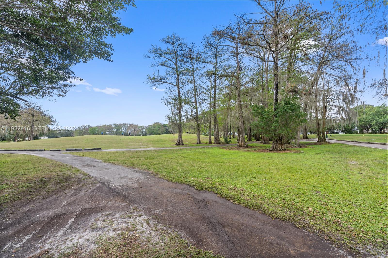 ROKEST CONDOMINIUM APARTM - Residential