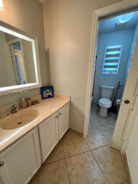 ISLES AT WESTON - Residential Lease