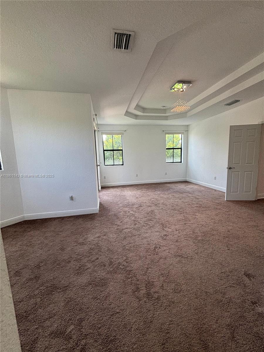 FONTAINEBLEAU WEST NORTH - Residential Lease