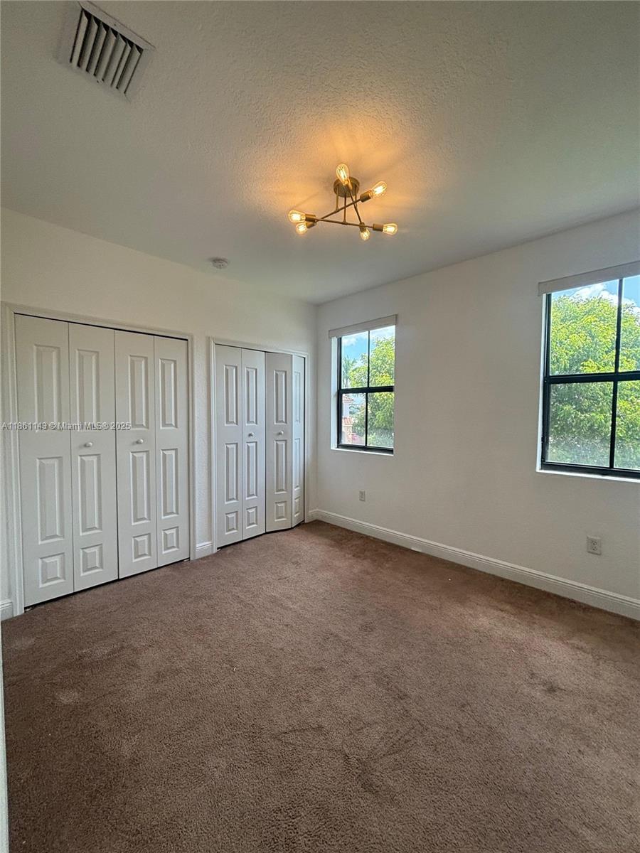 FONTAINEBLEAU WEST NORTH - Residential Lease