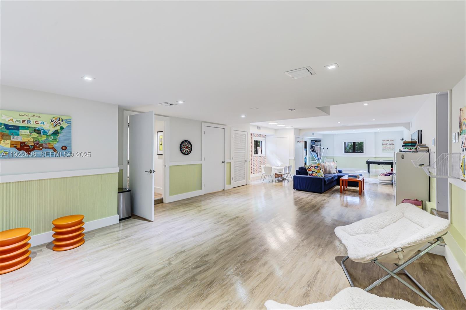 GABLES ESTATES NO 3 - Residential