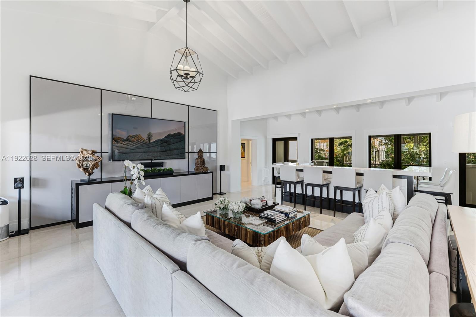 GABLES ESTATES NO 3 - Residential