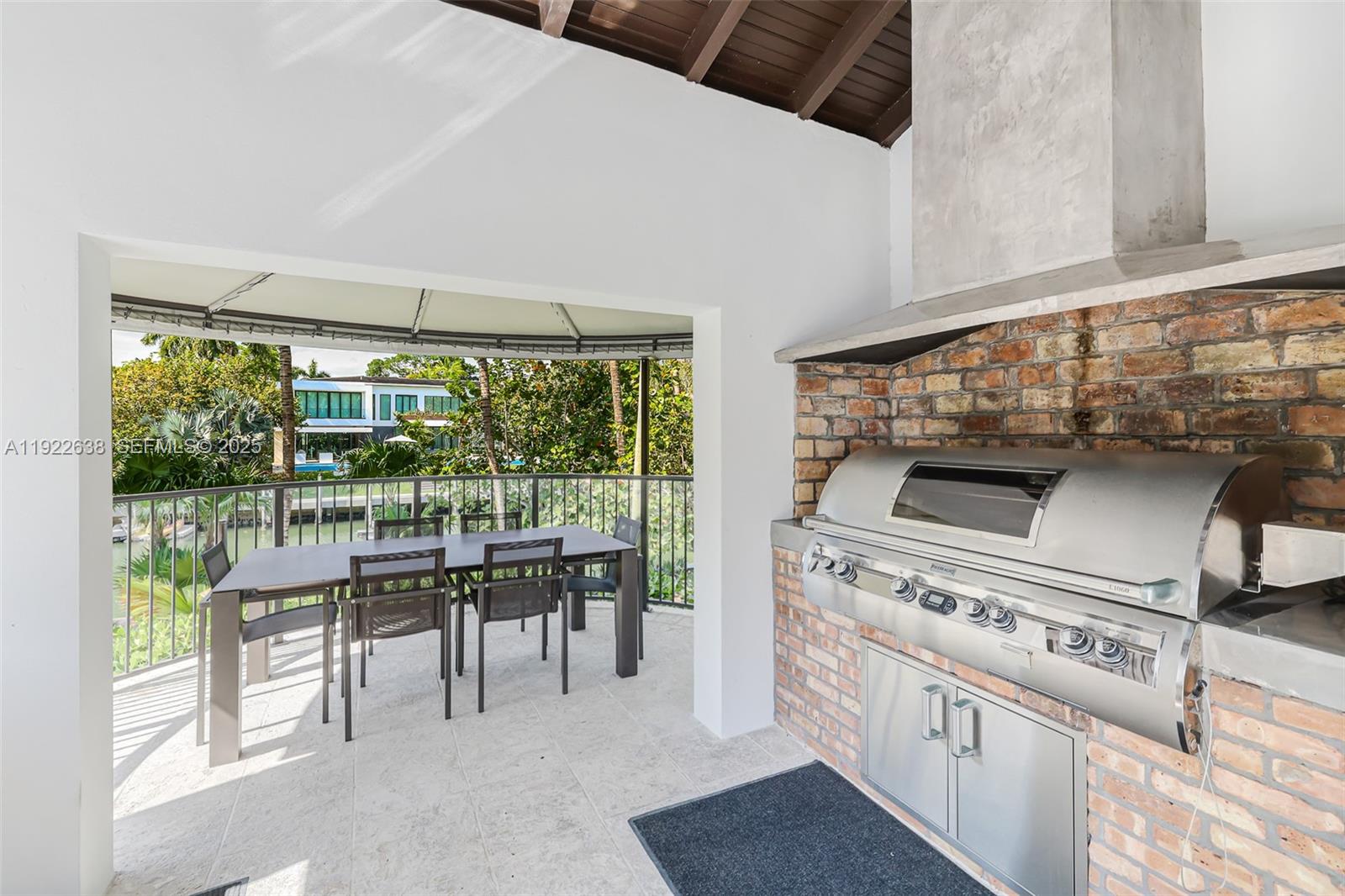 GABLES ESTATES NO 3 - Residential