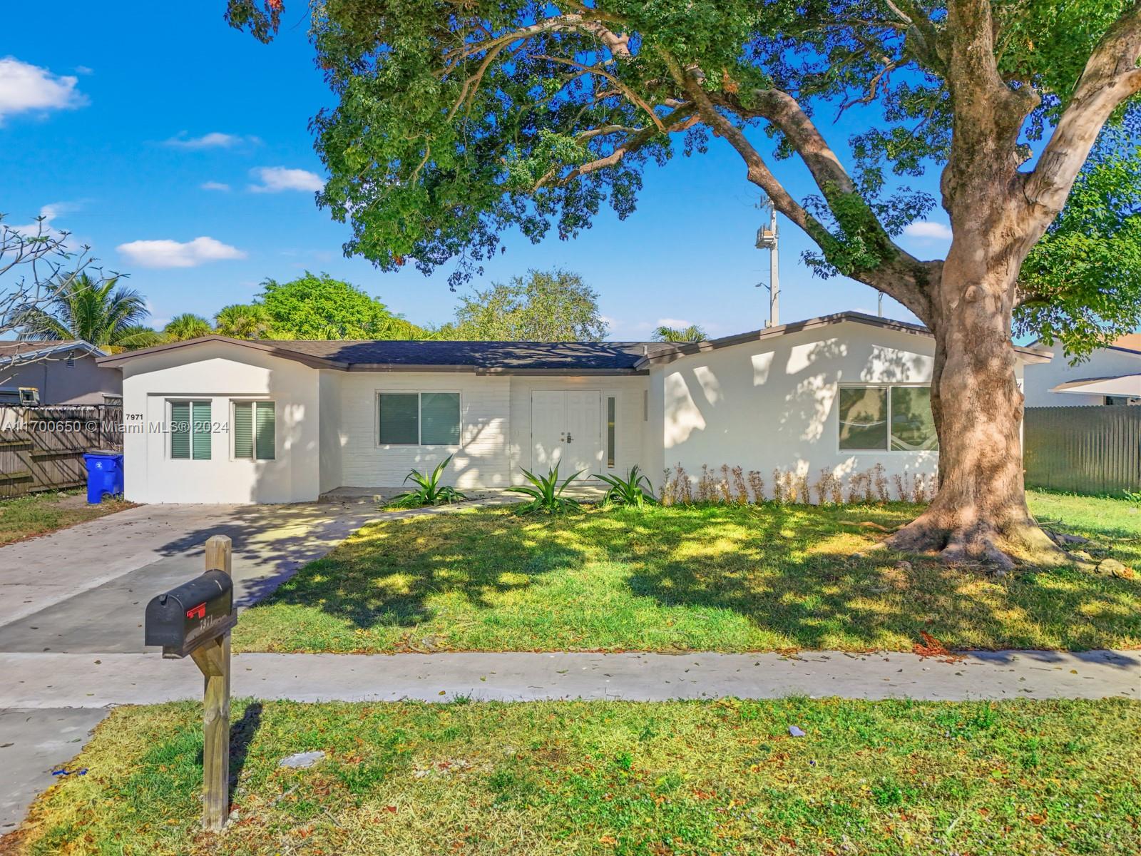 Property for Sale at 7971 Nw 3rd Pl, Margate, Broward County, Florida - Bedrooms: 4 
Bathrooms: 2  - $600,000