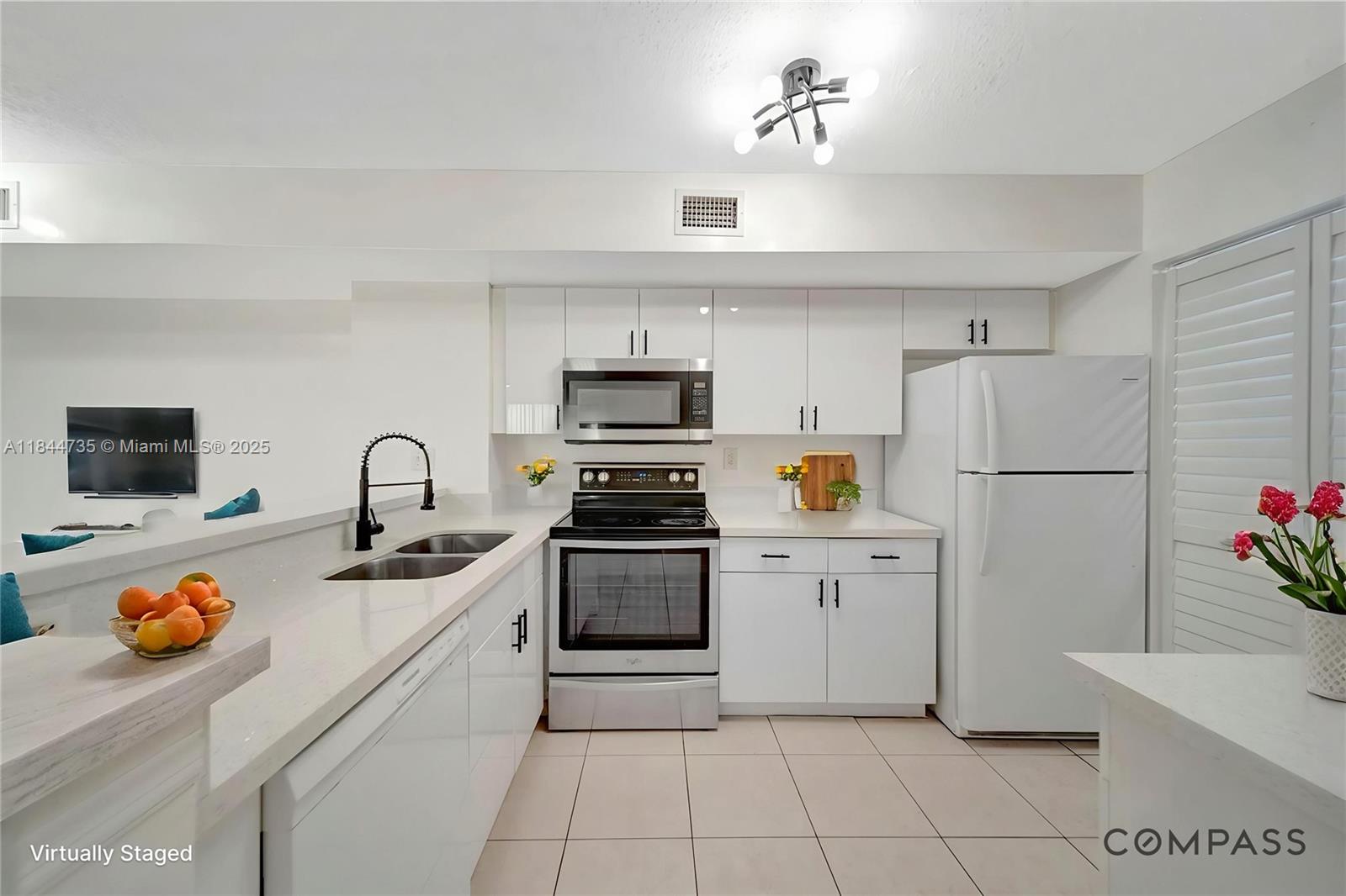 2620 S University Dr 109