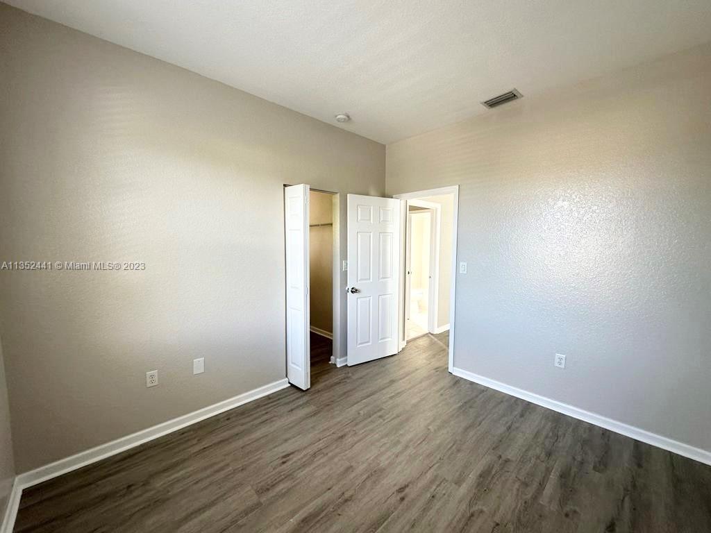 PORTOFINO BAY - Residential Lease