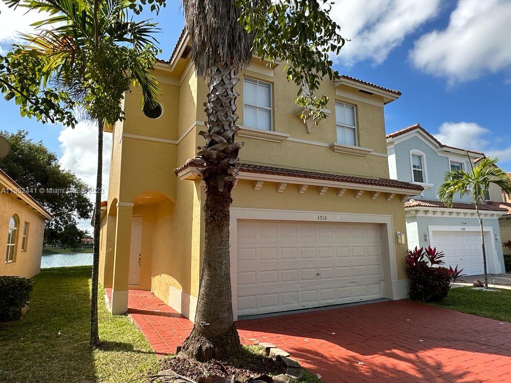 PORTOFINO BAY - Residential Lease