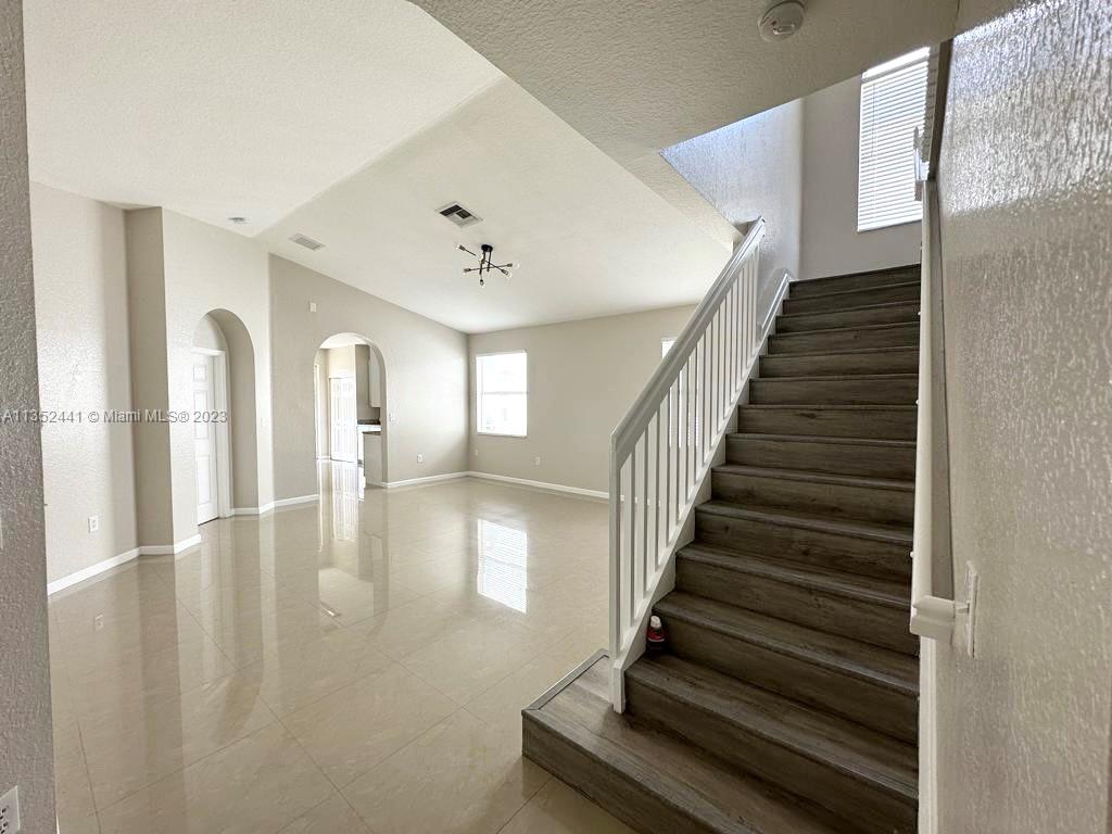 PORTOFINO BAY - Residential Lease