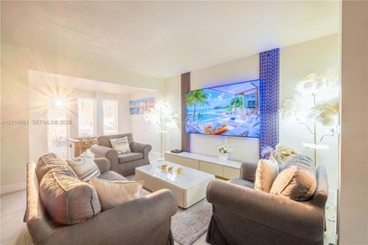 2125 N 14th Ct Hollywood FL 33020