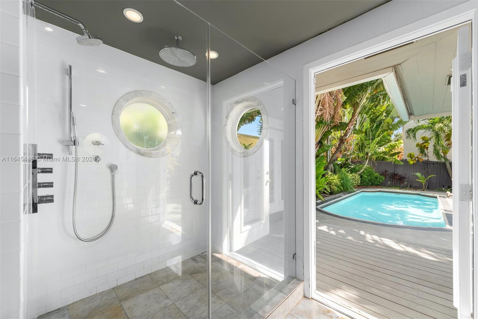 DI LIDO ISLAND - Residential