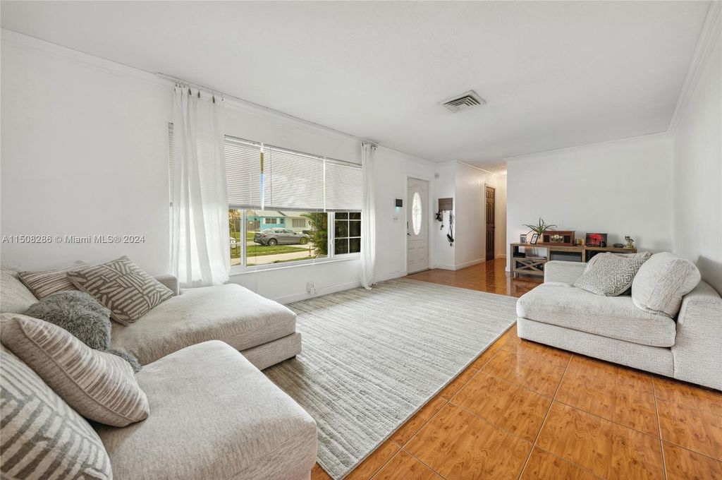 Photo of 4172 Kent Ave, Lake Worth, FL 33461 (MLS # A11508286)