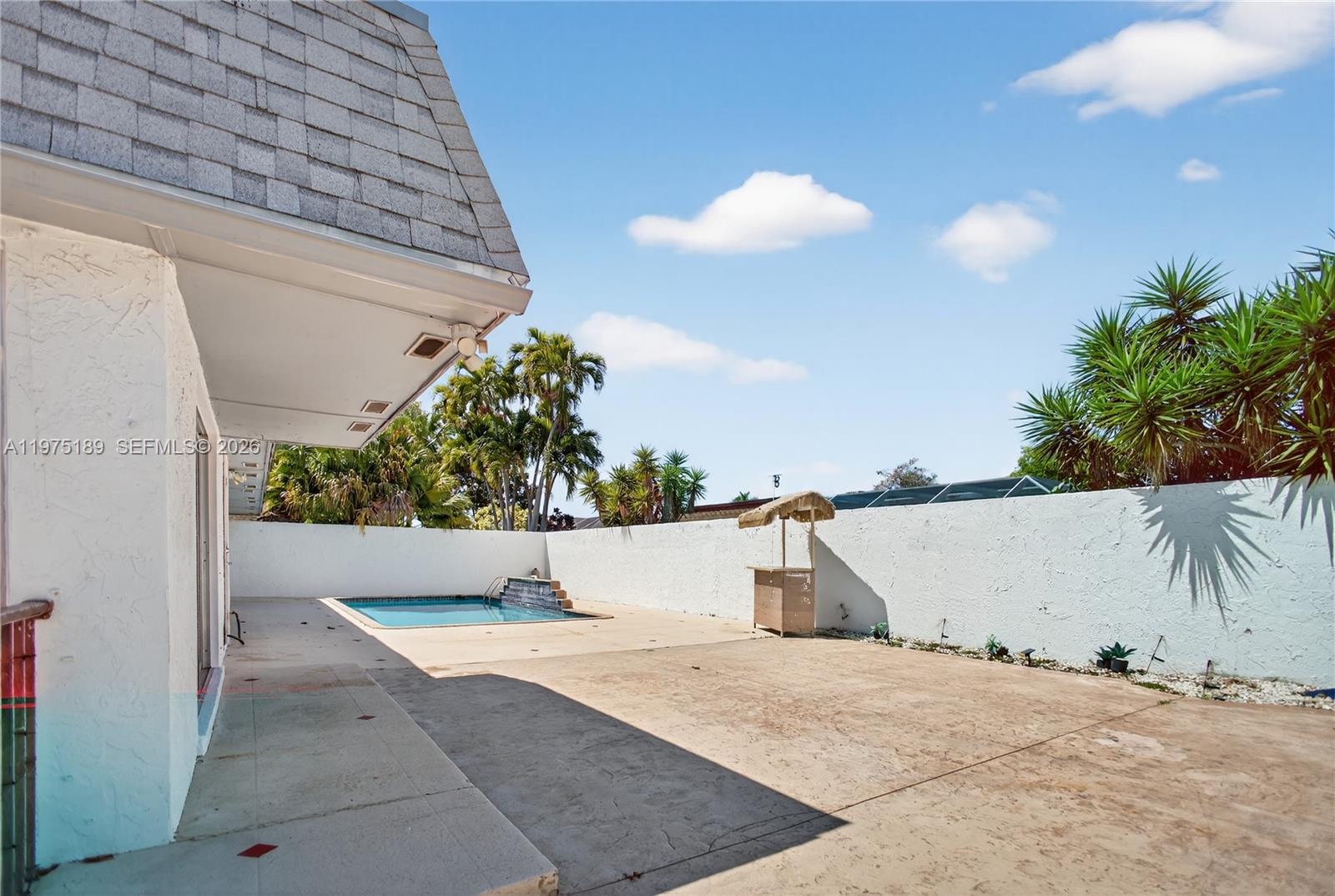 CALUSA CLUB ESTATES 4TH A - Residential