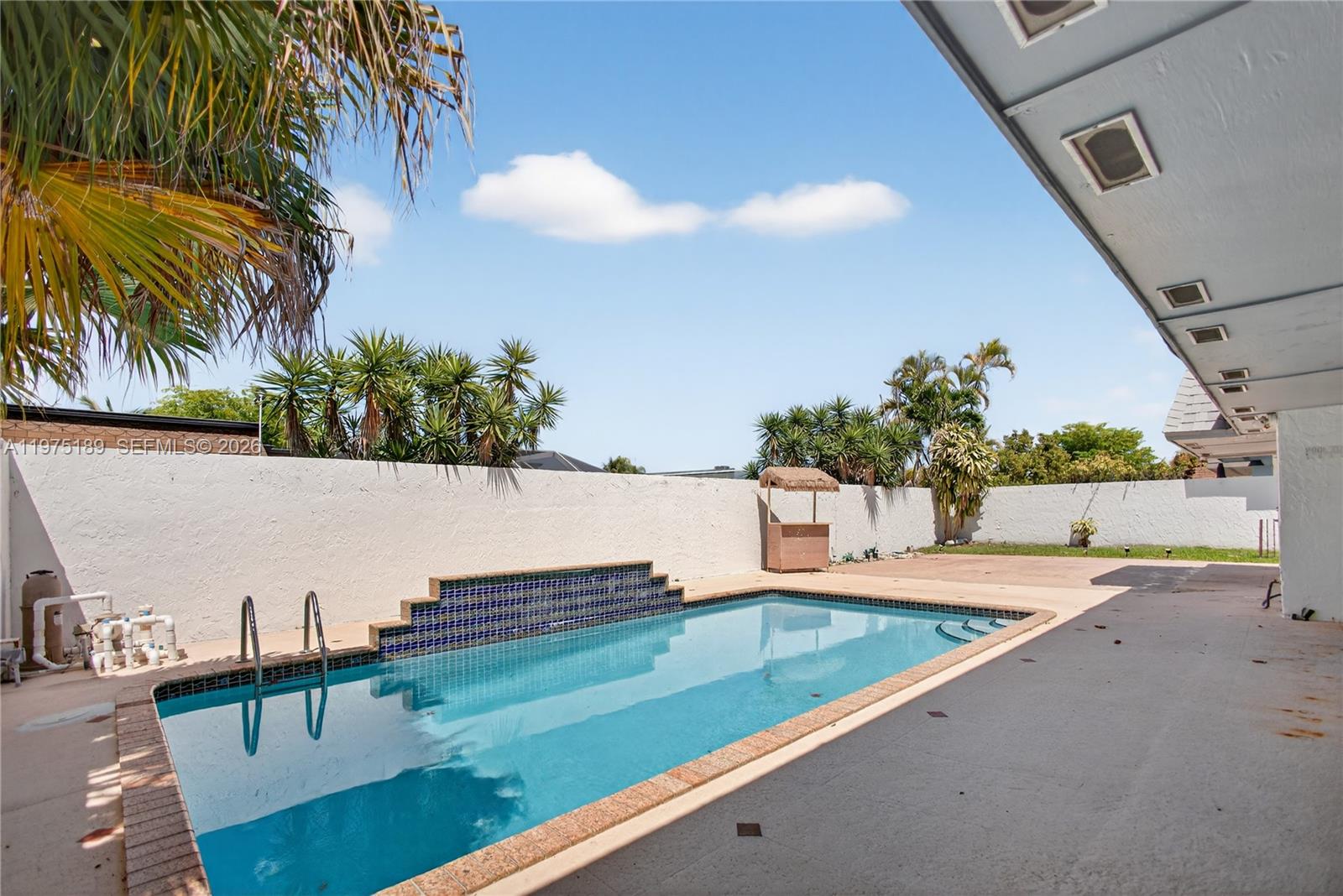 CALUSA CLUB ESTATES 4TH A - Residential